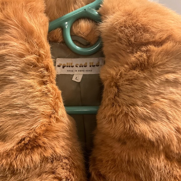 Beautiful Vintage Rabbit Fur Jacket - Picture 3 of 9